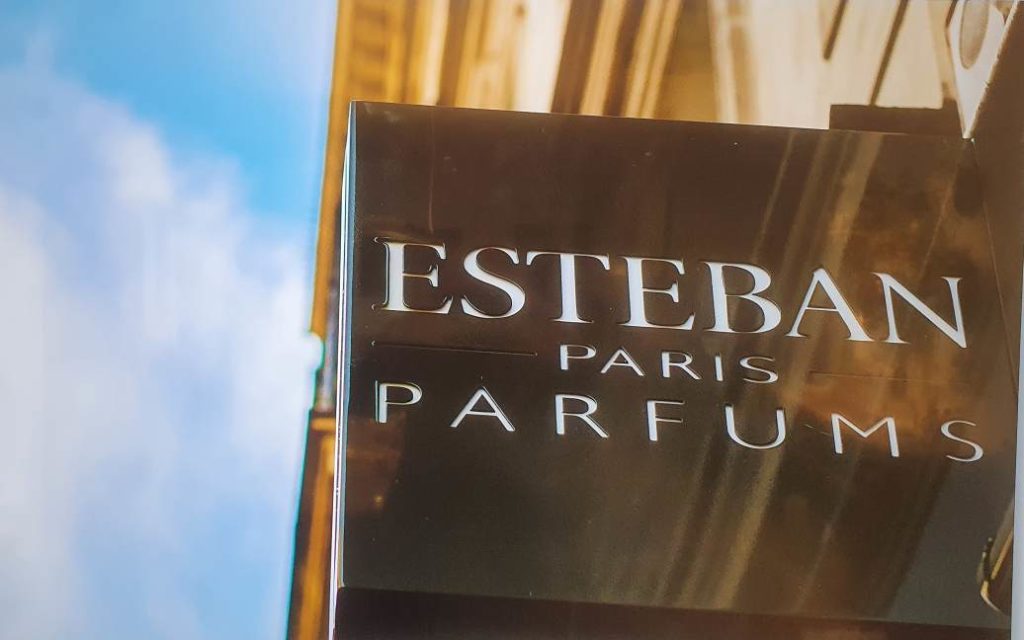 Illustration du projet Accompagnement digital global pour Estéban Paris Parfums