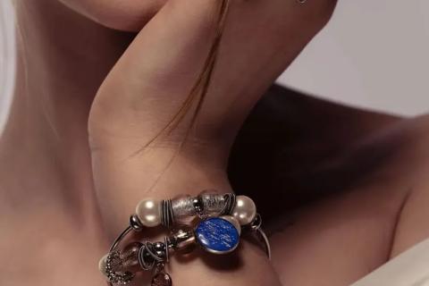 Erika Fresch Collections : e-commerce Webflow sur mesure pour bijoux artisanaux