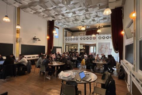 Formation transverse à l’IA générative pour les équipes marketing, produit, digital, acquisition, service client et commercial