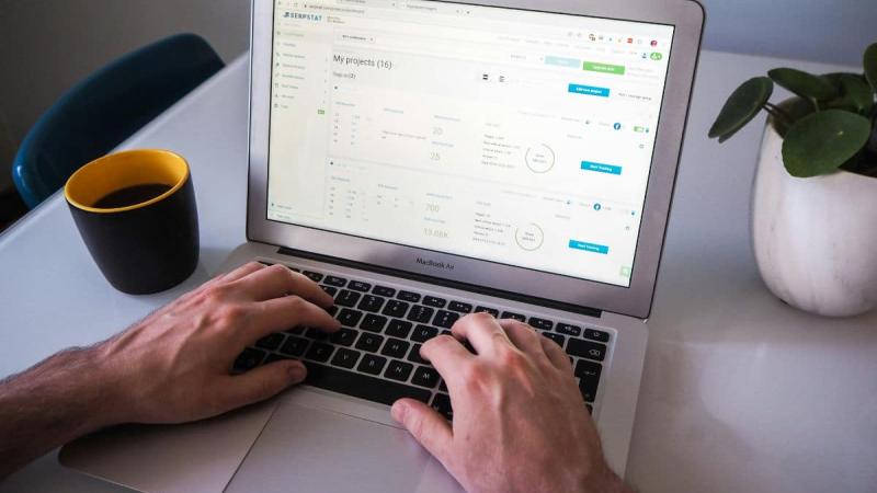 Le guide complet du SEO en B2B [Conseils & Bonnes pratiques]