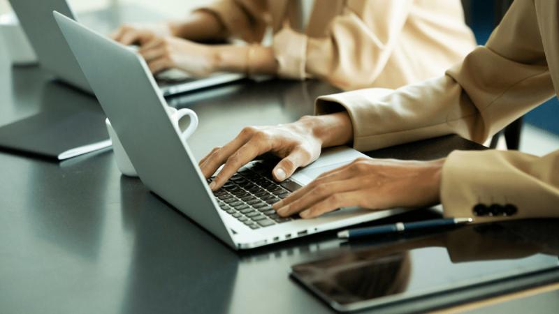 Recommandation client en B2B : comment en faire un vrai canal de croissance