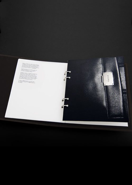 Illustration du projet Loewe – lookbook maroquinerie et papeterie