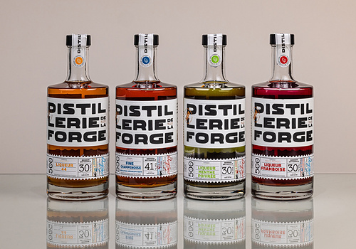 Illustration du projet Rebranding et système d'étiquettes pour une distillerie artisanale aux 24 références