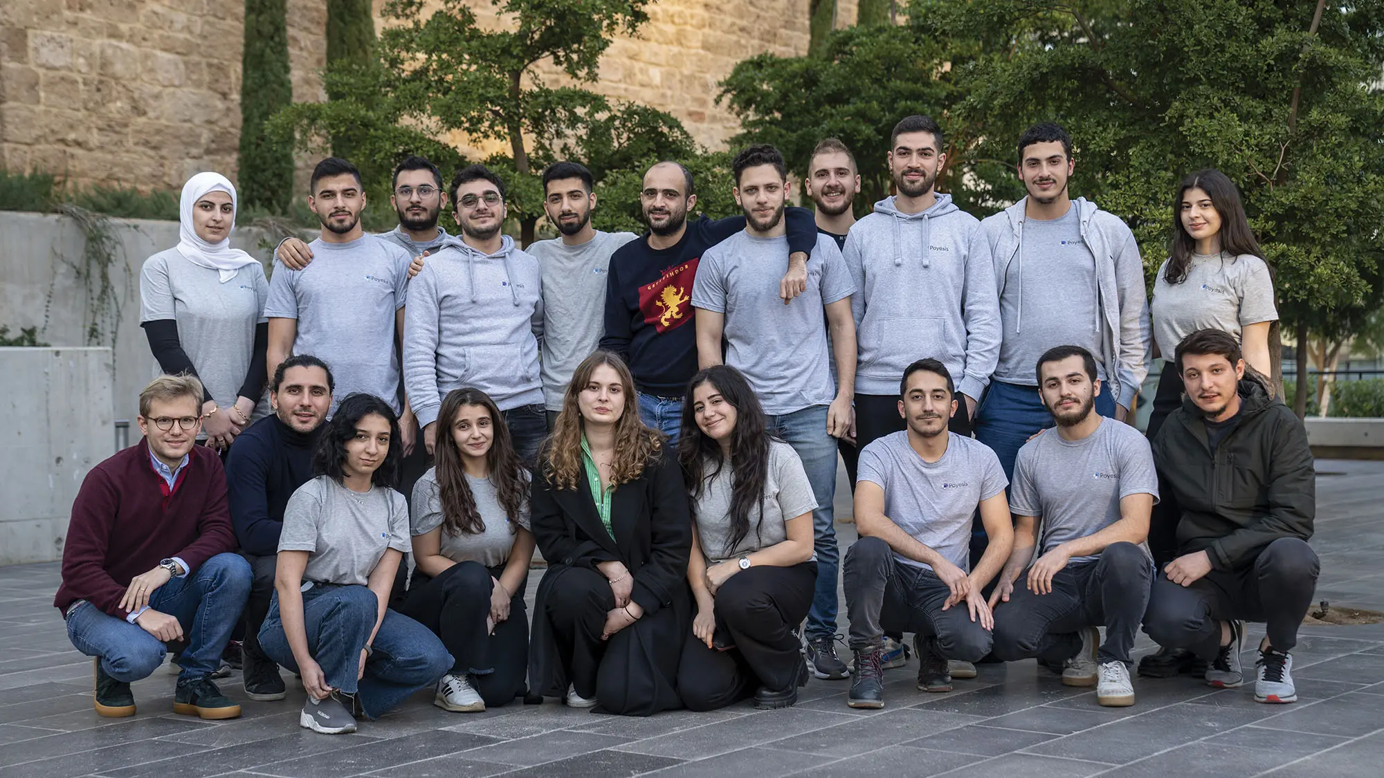 Couverture de l'agence Poyesis